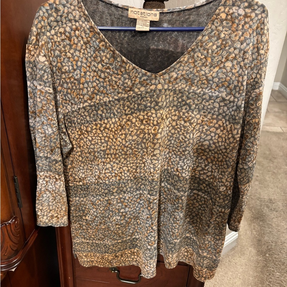 Notations V-Neck Tunic Top in Brown and Gray Leopard Print